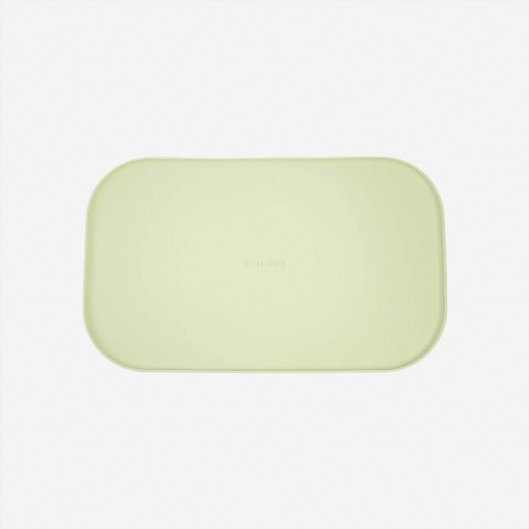 Silicone Cat Feeding Mat with Raised Edges | Aevan Epoch